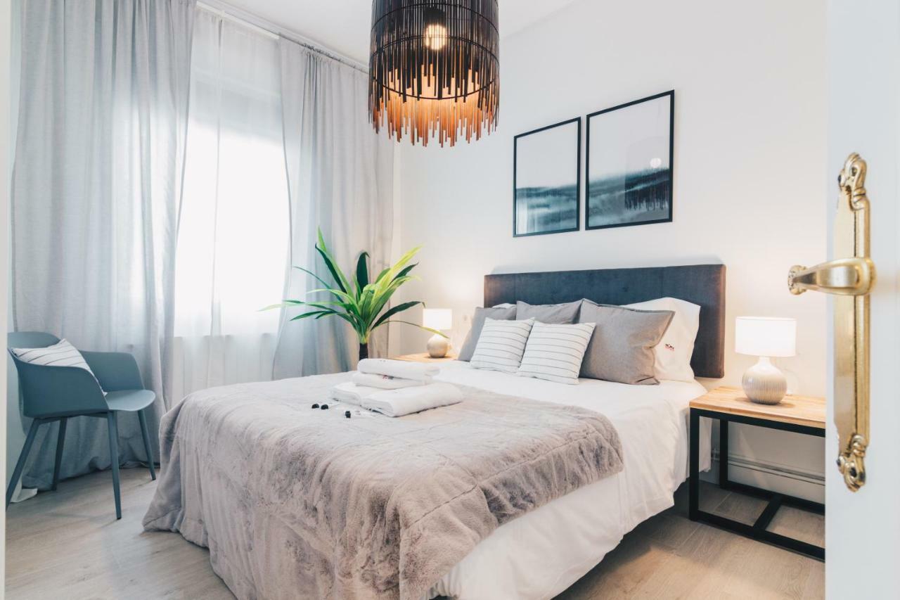 Altair Apartment By People Rentals Bilbao Bagian luar foto